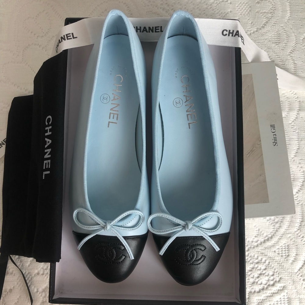 Chanel Women's Blue and Black Ballet Flats
